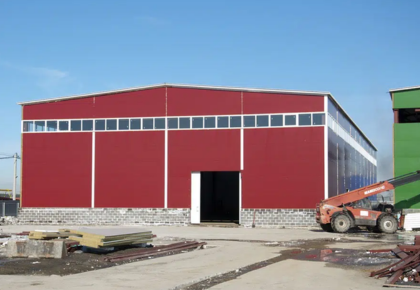 двускатные прямостенные ангары