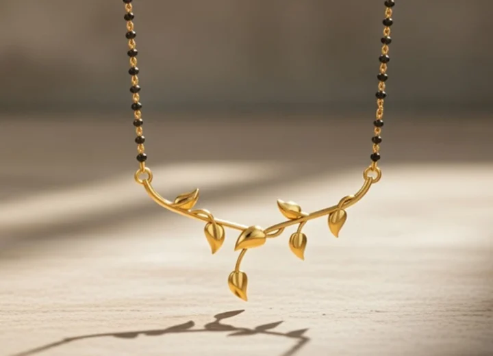 diamond locket or tanmani