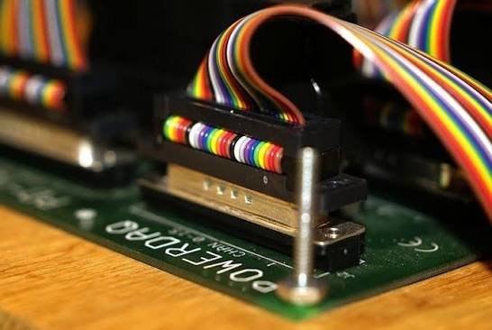 PCB connectors