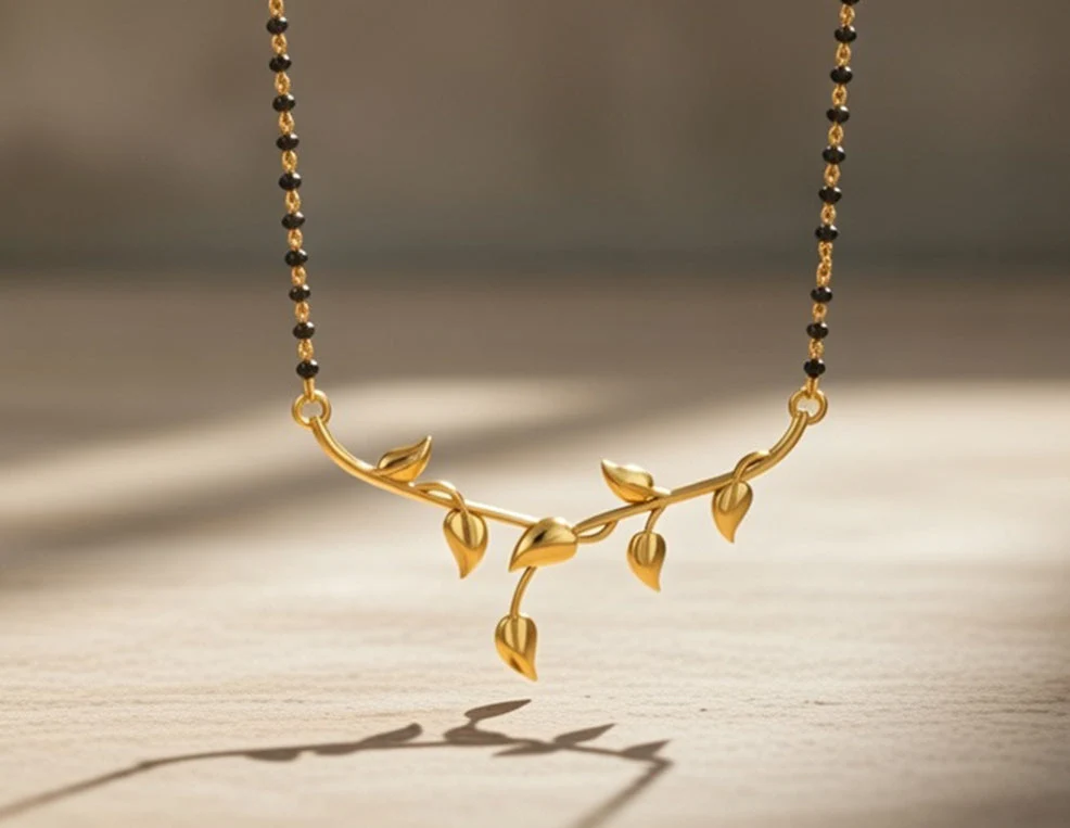 diamond locket or tanmani